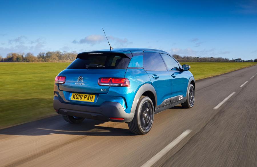  Citroen C4 Cactus 2018 года  (UK) (фото 7 из 30)